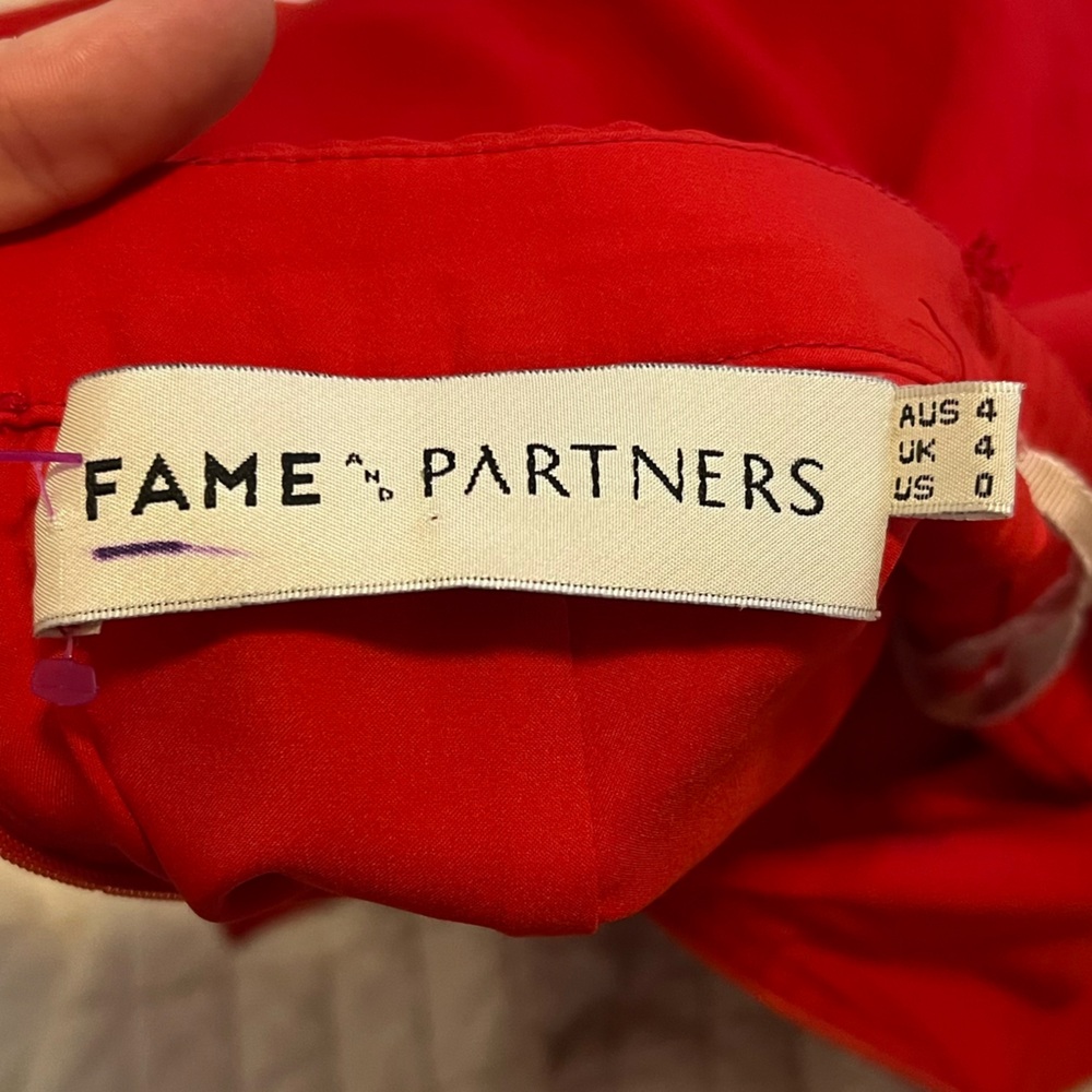 Fame and Partners backless red dreamer dress - Picture 4 of 8
